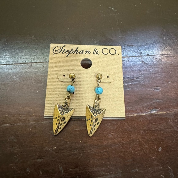 Stephan & CO Arrowhead Turquoise Earrings - New - Picture 1 of 6